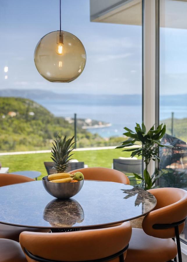 Royal Hilltop Residence Labin  Exterior foto